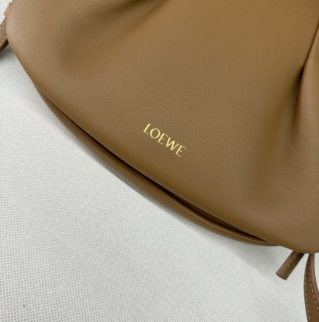 Loew Paseo Shoulder Bag 25cm Light Brown Cowhide mysite