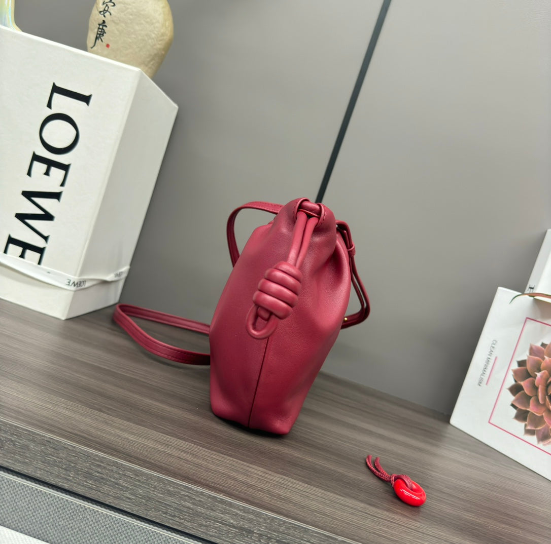 LOE 23 FLAMENCO PURSE BUCKET IN RED PINK LAMBSKIN mysite
