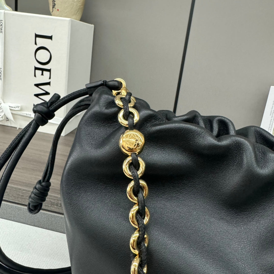 LOE 32 FLAMENCO PURSE BUCKET IN BLACK LAMBSKIN mysite