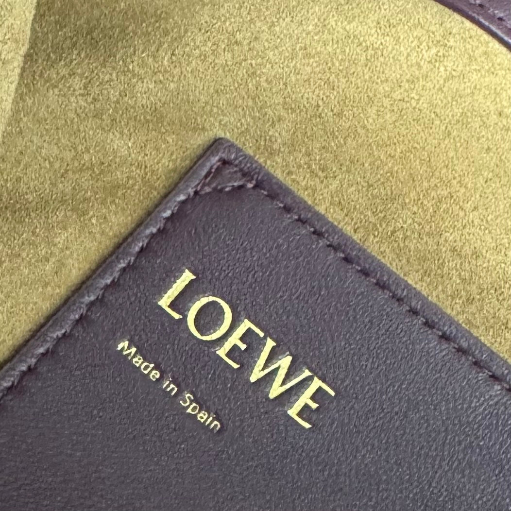 Loewe Flamenco Purse Bucket 32 Dark Burgundy Lambskin Ghw mysite