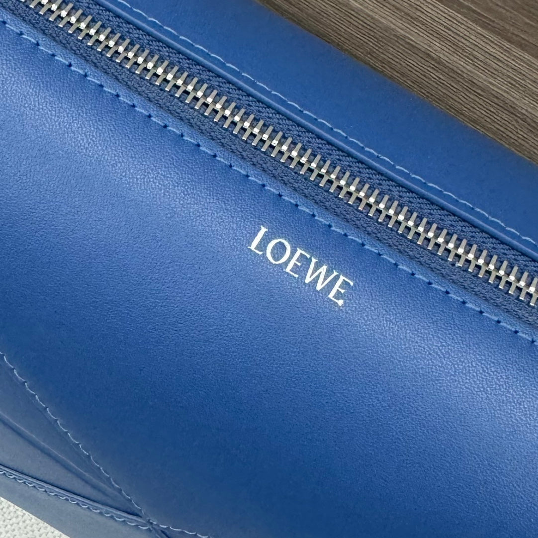 PUZZLE FOLD WASH 22 BAG IN ROYAL BLUE SHINY CALFSKIN mysite