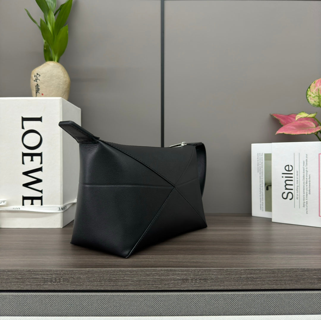 PUZZLE FOLD WASH 22 BAG IN BLACK SHINY CALFSKIN mysite