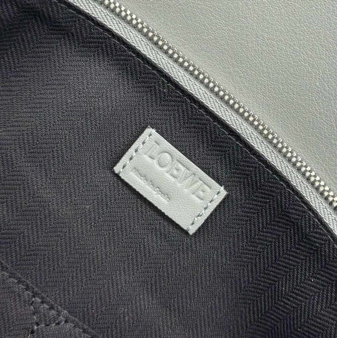 LOE PUZZLE LARGE 36 BAG IN GRAY CALFSKIN mysite
