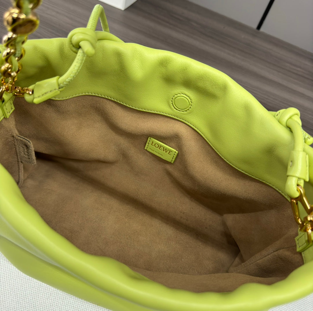 LOE MEDIUM 30 FLAMENCO PURSE BUCKET IN PEAR GREEN LAMBSKIN mysite