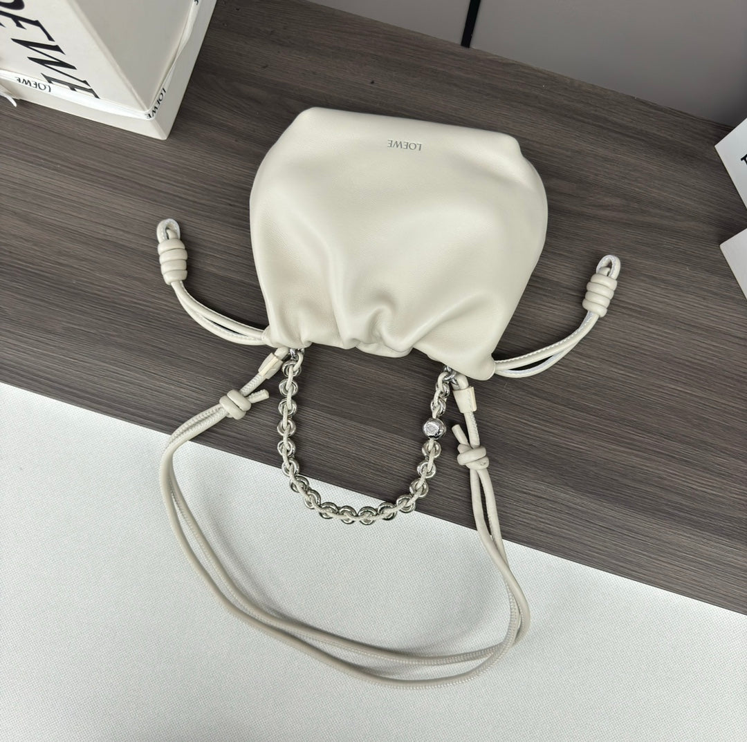 Loewe Flamenco Purse 23 White Lambskin Shw mysite