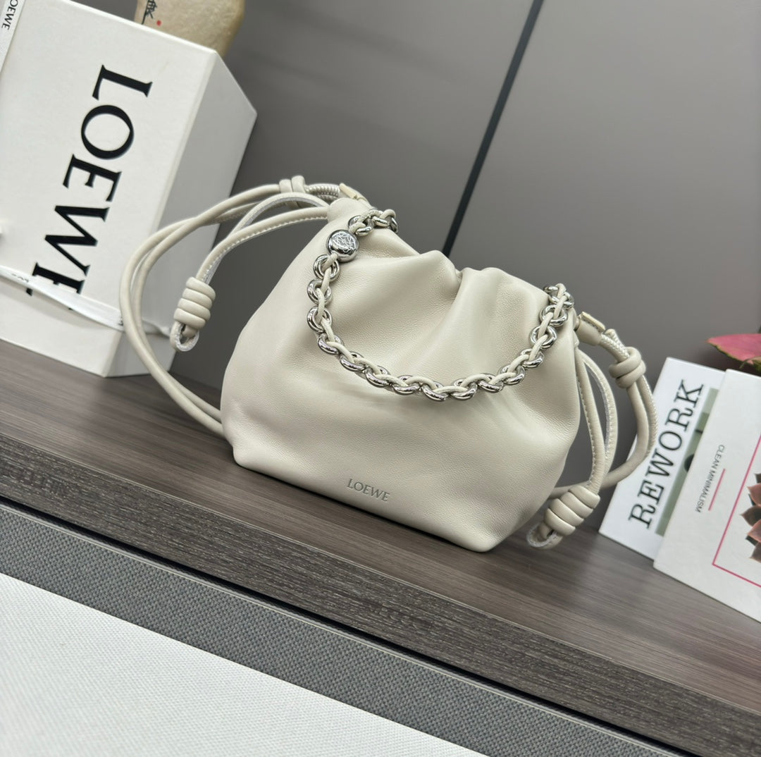 Loewe Flamenco Purse 23 White Lambskin Shw mysite