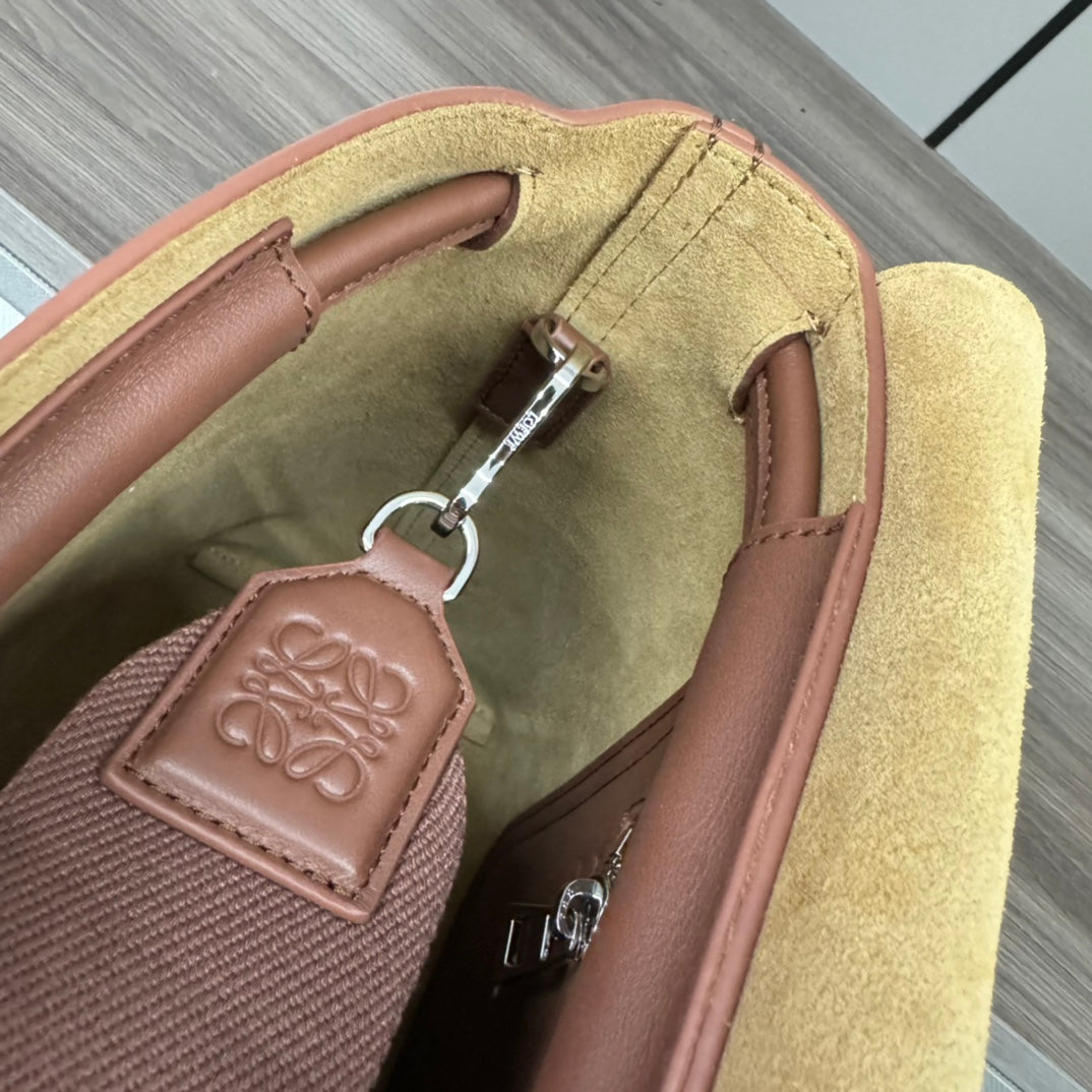 FLAMENCO SATCHEL 34 IN PECAN BROWN SHINY SUPPLE CALFSKIN mysite