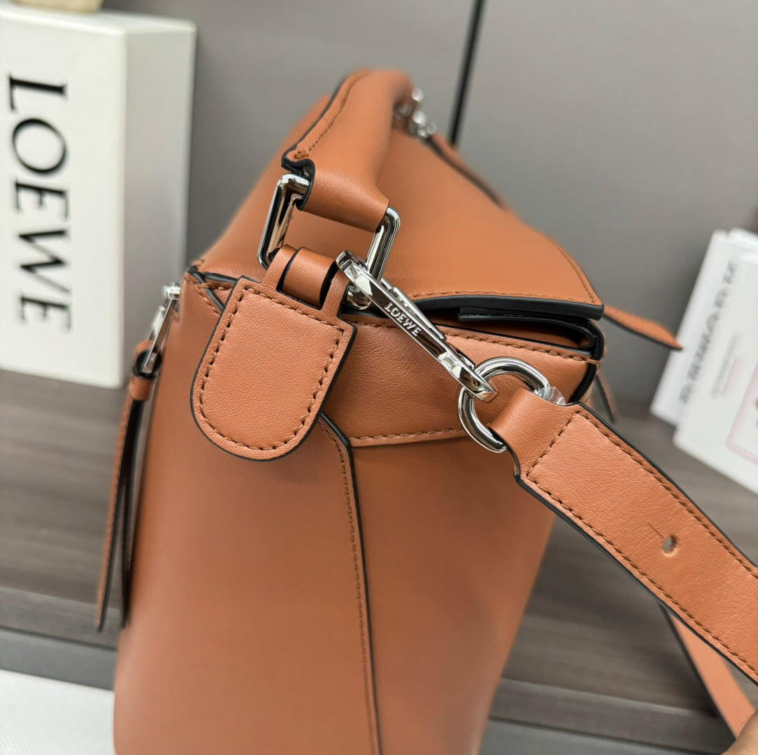 LOE PUZZLE 33 BAG IN BRONZE BROWN CALFSKIN mysite
