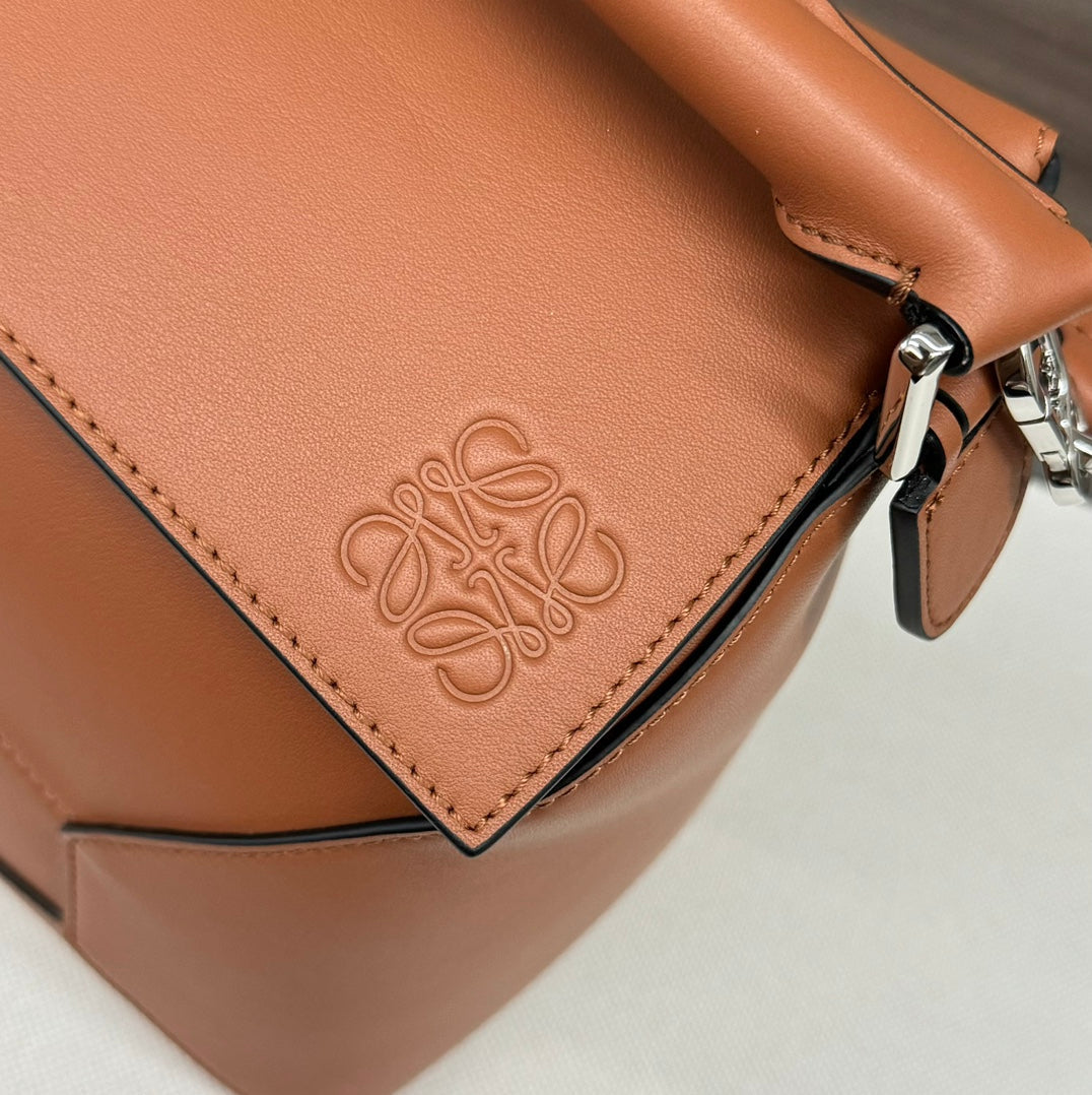LOE PUZZLE 33 BAG IN BRONZE BROWN CALFSKIN mysite