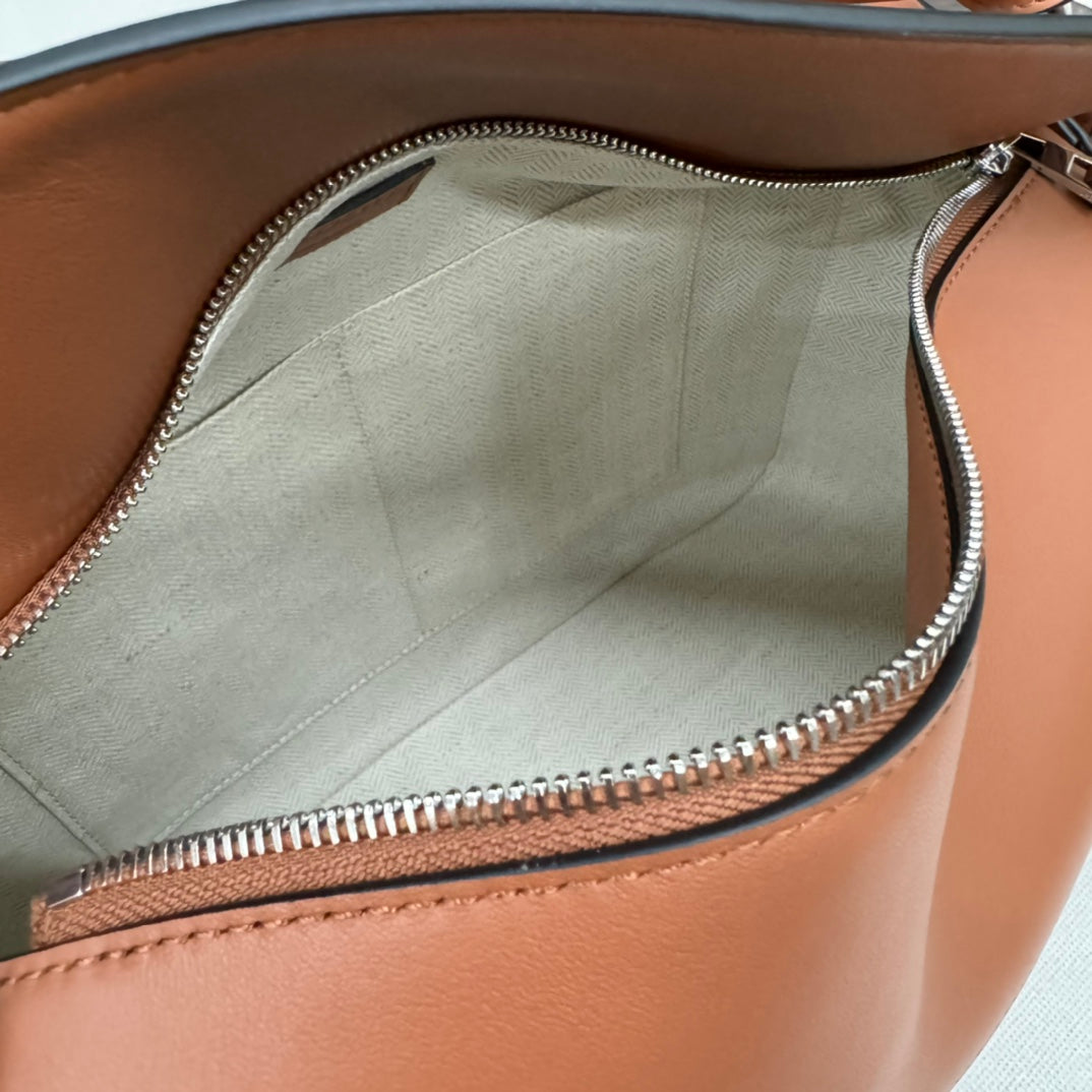 LOE PUZZLE 33 BAG IN BRONZE BROWN CALFSKIN mysite