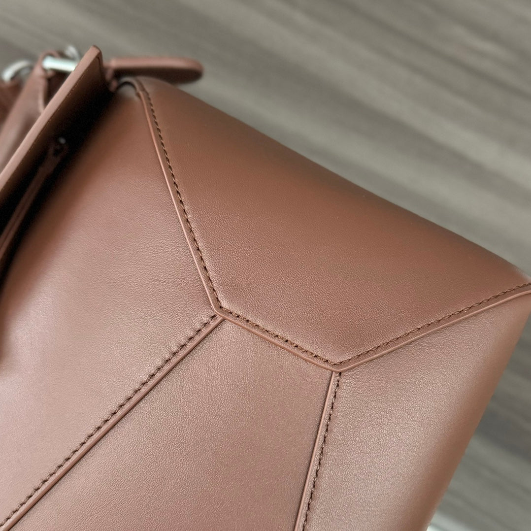 LOE PUZZLE 33 BAG IN PENNY BROWN CALFSKIN mysite