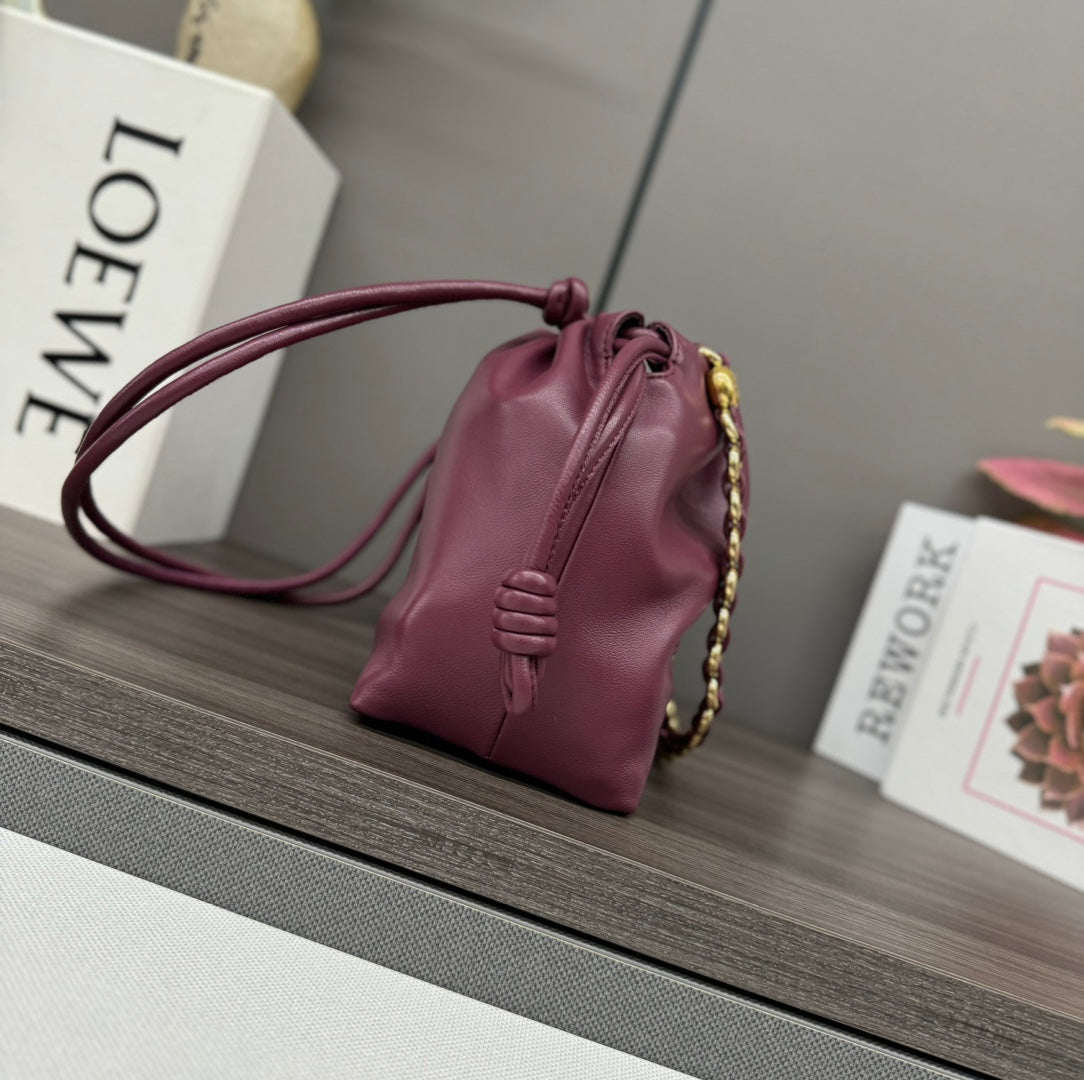 LOE MEDIUM 30 FLAMENCO PURSE BUCKET IN PLUM PURPLE LAMBSKIN mysite
