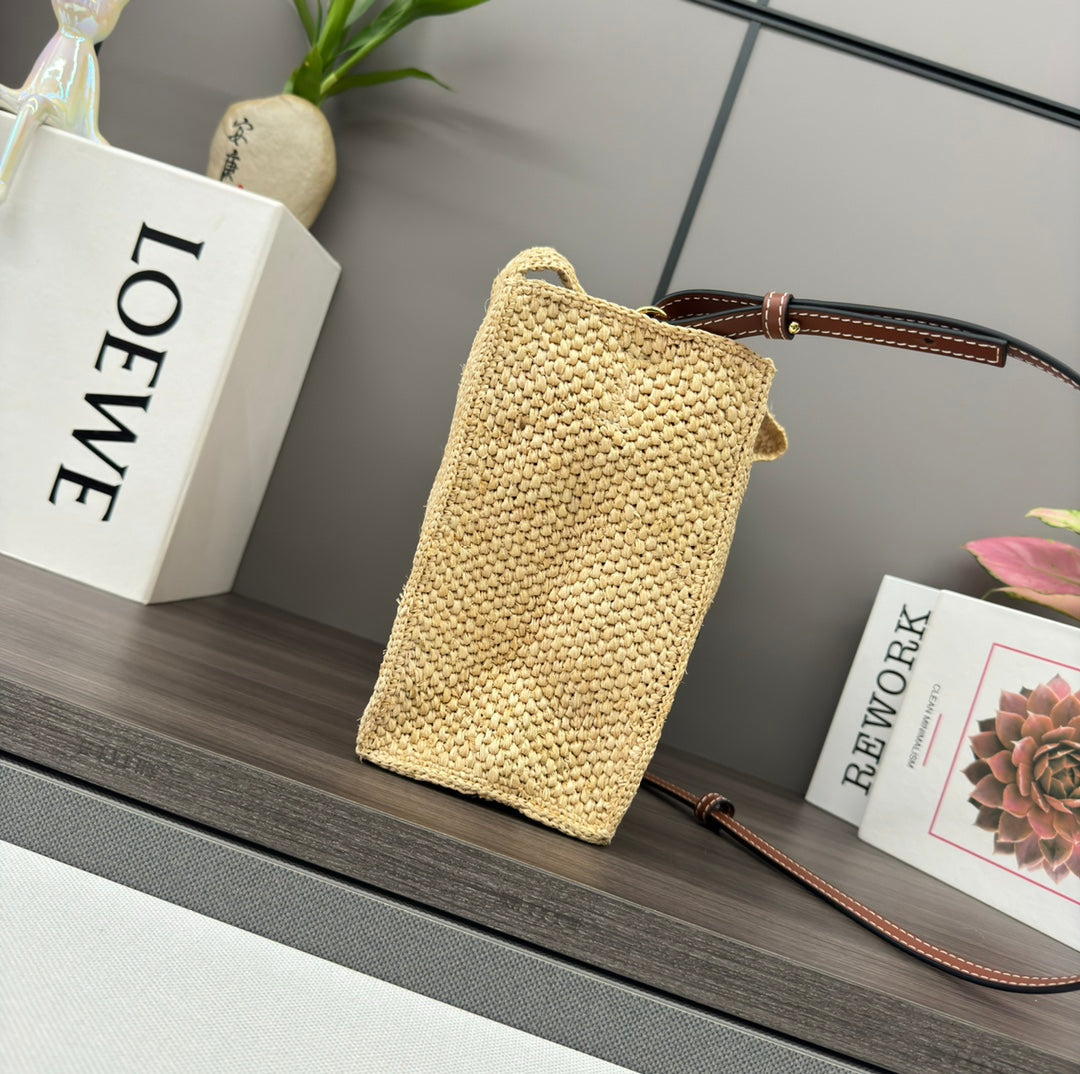 Loew Font Tote 24cm Beige Raffia mysite
