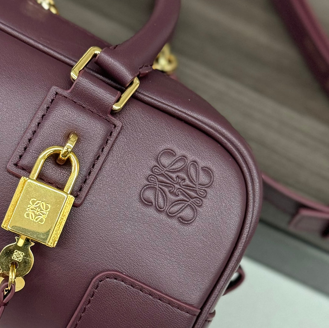 AMAZONA 23 CROPPED BAG IN SANGRIA PURPLE SOFT GRAINED CALFSKIN mysite