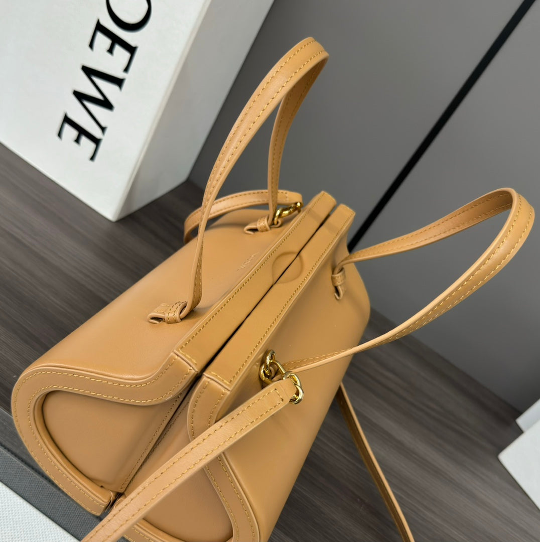 CYLINDER BAG 25 IN PEANUT BROWN CALFSKIN mysite