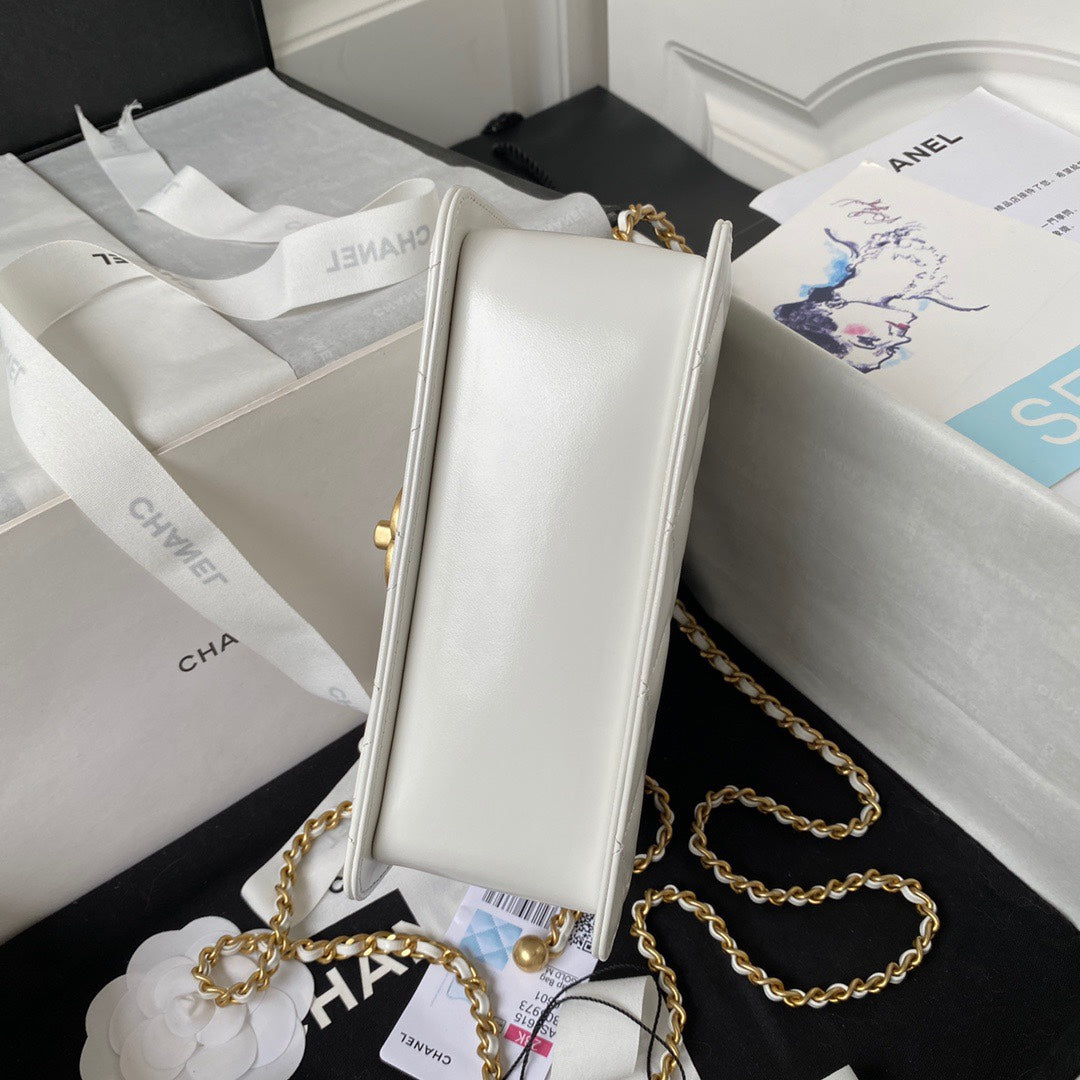 MINI FLAP BAG 19 IN WHITE CALFSKIN WITH DOUBLE GOLD BALL mysite