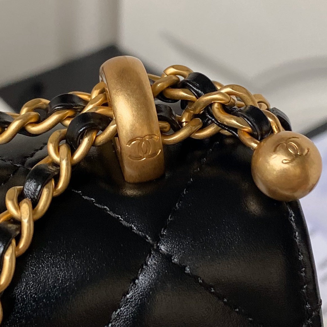 FLAP BAG 22 IN BLACK CALFSKIN WITH DOUBLE GOLD BALL mysite