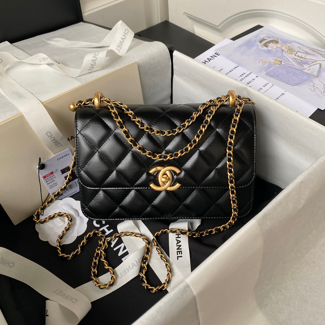 FLAP BAG 22 IN BLACK CALFSKIN WITH DOUBLE GOLD BALL mysite