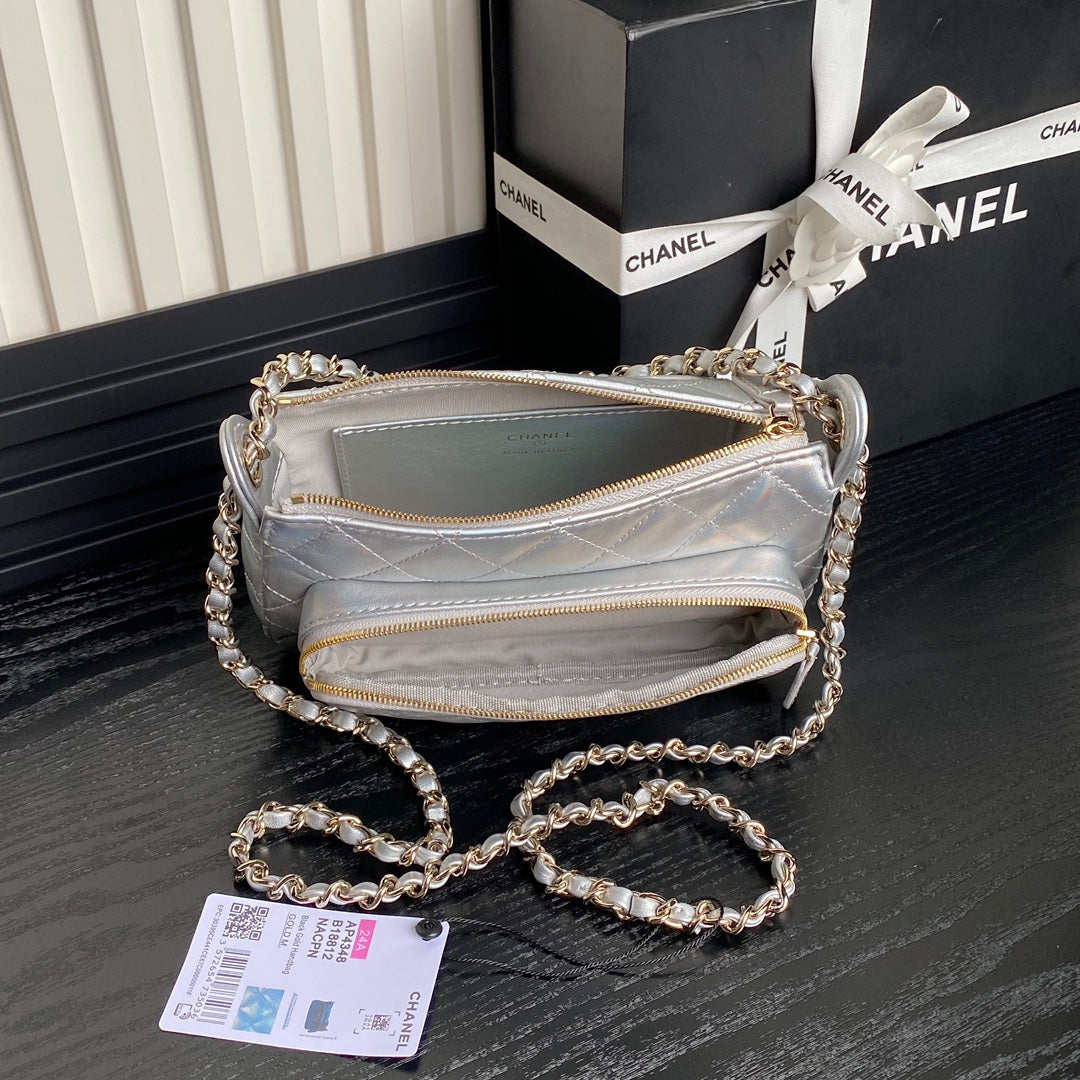 CC 25C Clutch With Strap 21cm Silver Metalic Calfskin mysite