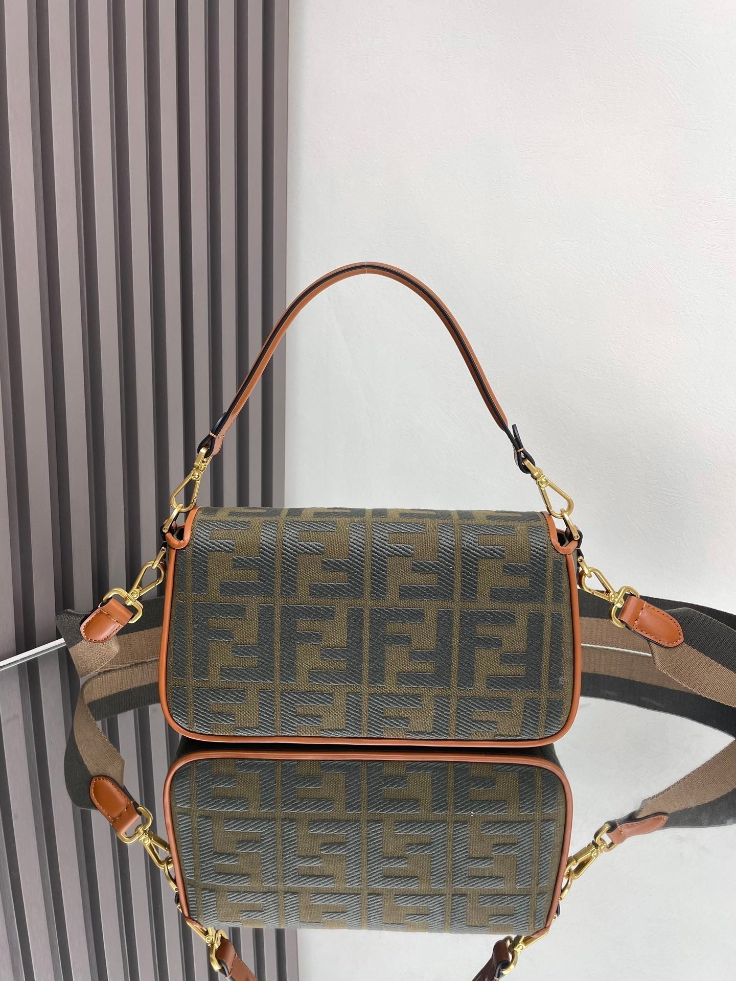 Fend Baguette Green Canvas Bag 27 with FF Embroidery Ghw mysite