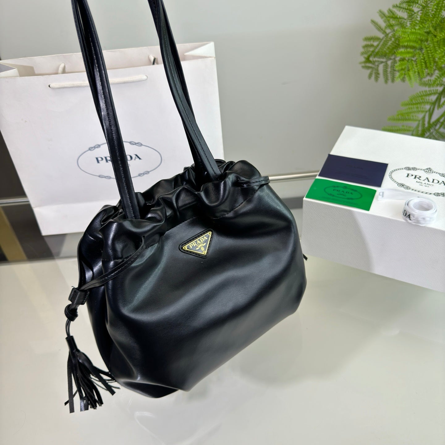 DRAWSTRING BUCKET BAG 25 IN BLACK SOFT LAMBSKIN mysite