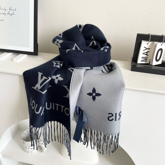 ESSENTIAL SCARF 186 CM IN NAVY BLUE WOOL 390997 mysite