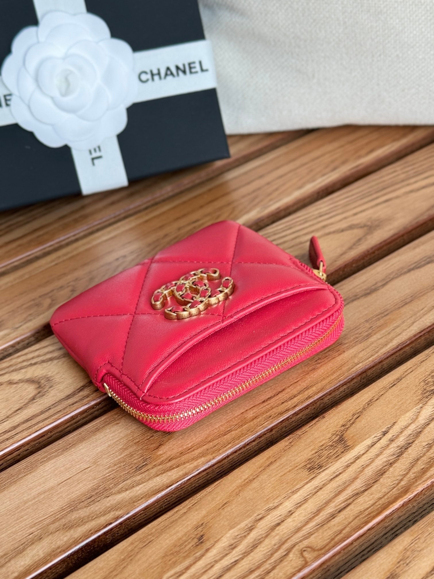 cc 19 zipped coin purse 11cm black lambskin gold hardware mysite