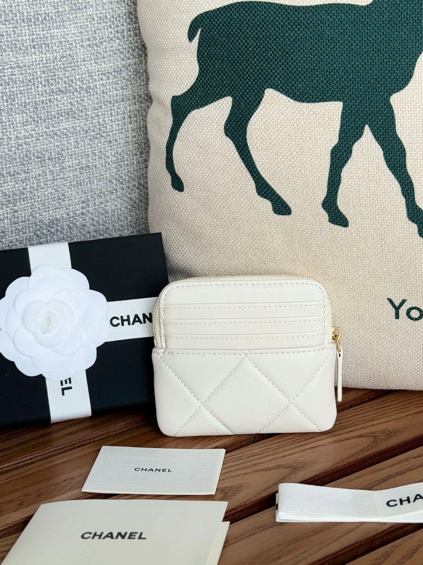 cc 19 zipped coin purse 11cm white lambskin gold hardware mysite
