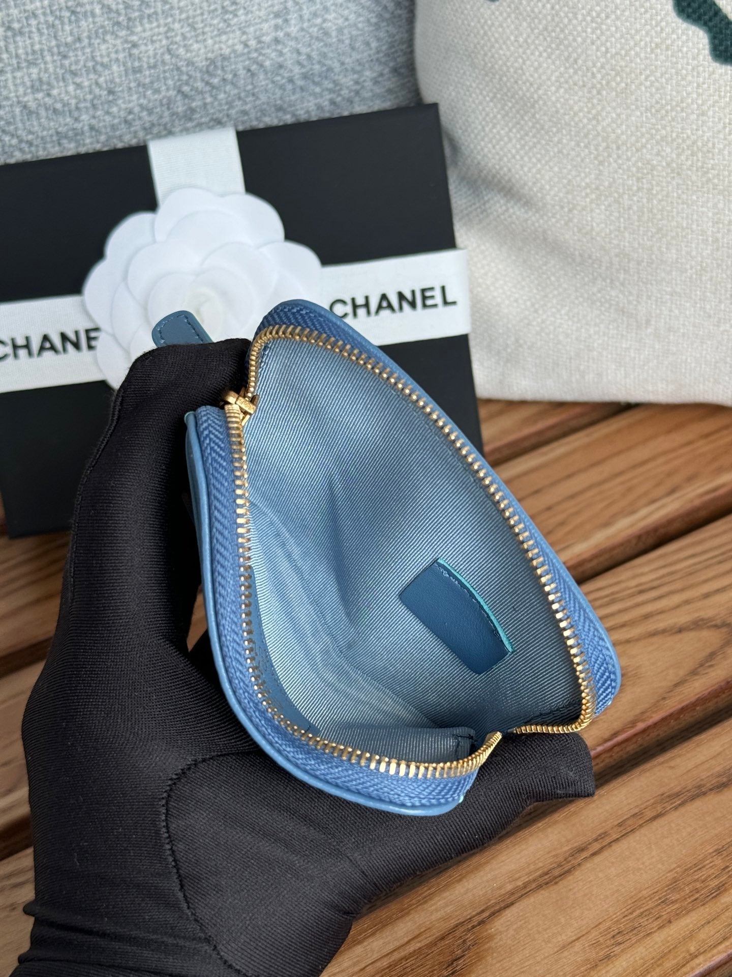 cc 19 zipped coin purse 11cm blue lambskin gold hardware mysite