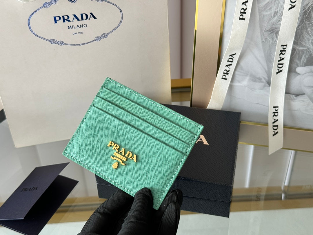 PRA 10 CARD HOLDER IN SEAFOAM GREEN CALFSKIN mysite