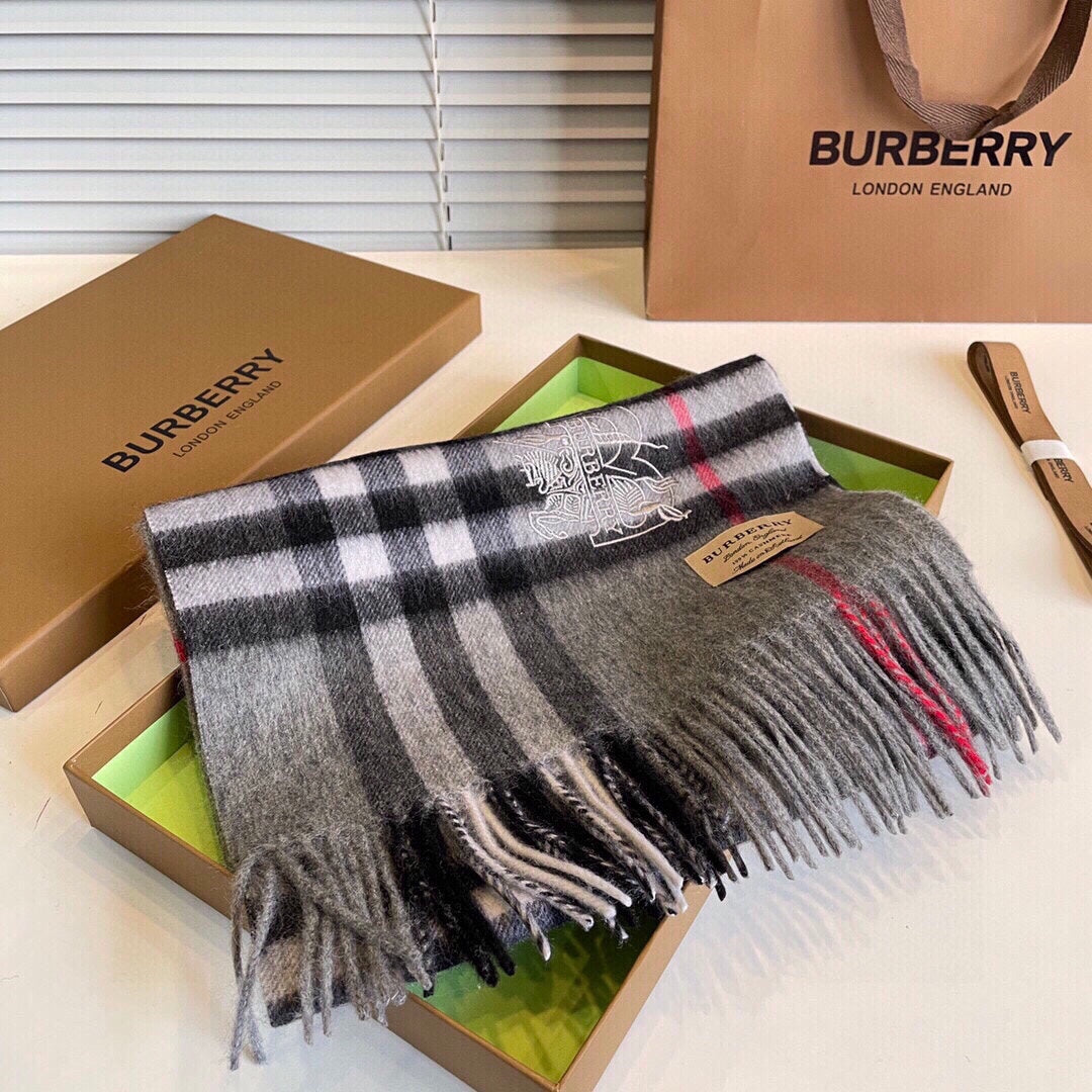 CLASSIC CHECK SCARF 180 CM IN DOVE GRAY MIX BLACK CASHMERE 394771 mysite