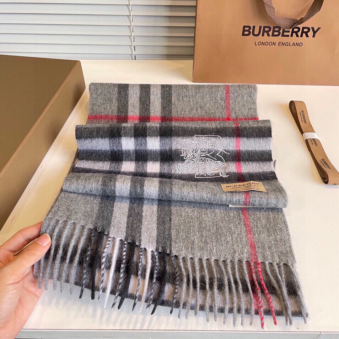 CLASSIC CHECK SCARF 180 CM IN DOVE GRAY MIX BLACK CASHMERE 394771 mysite