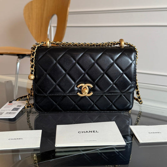 Mini Flap 22cm Black Lambskin Gold Hardware mysite