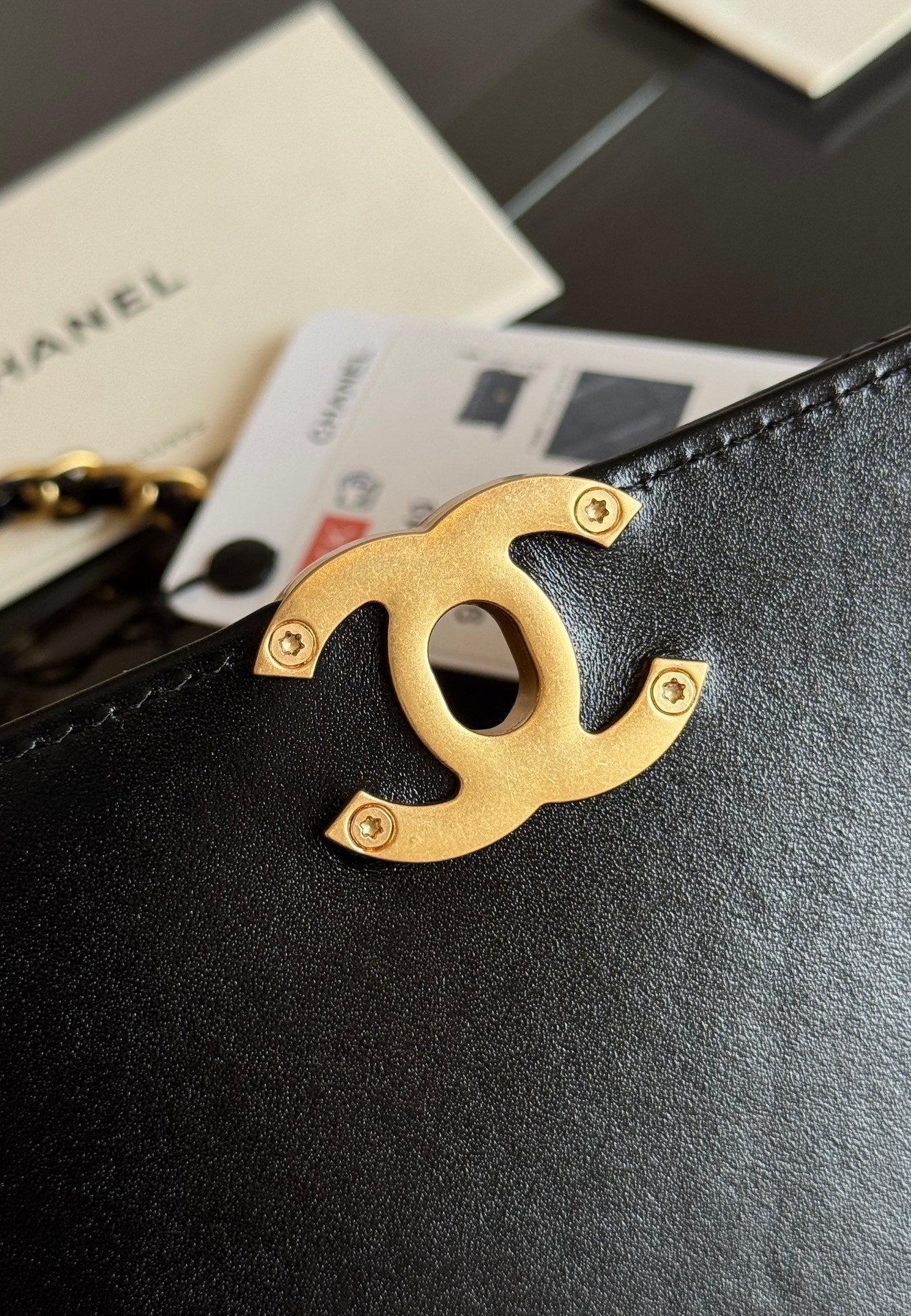 Mini Flap 22cm Black Lambskin Gold Hardware mysite