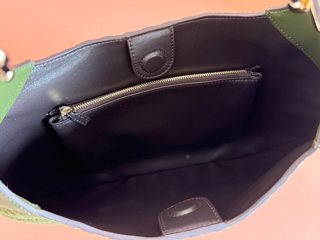 Gucci Body Double Lock Handbag Green Velvet Embossed Leather 244511 mysite
