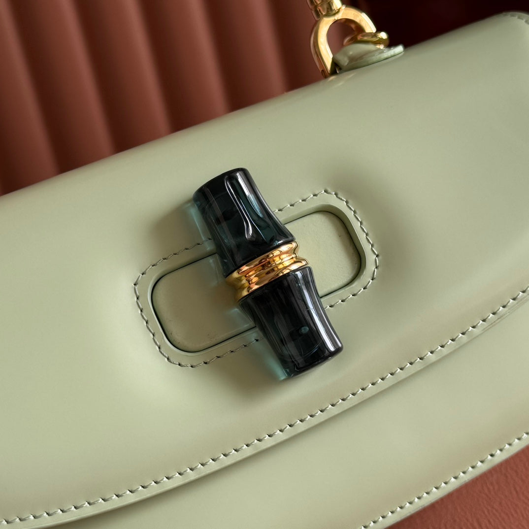 Gucci Bamboo Diva Bag Mint Green Leather 255199 mysite