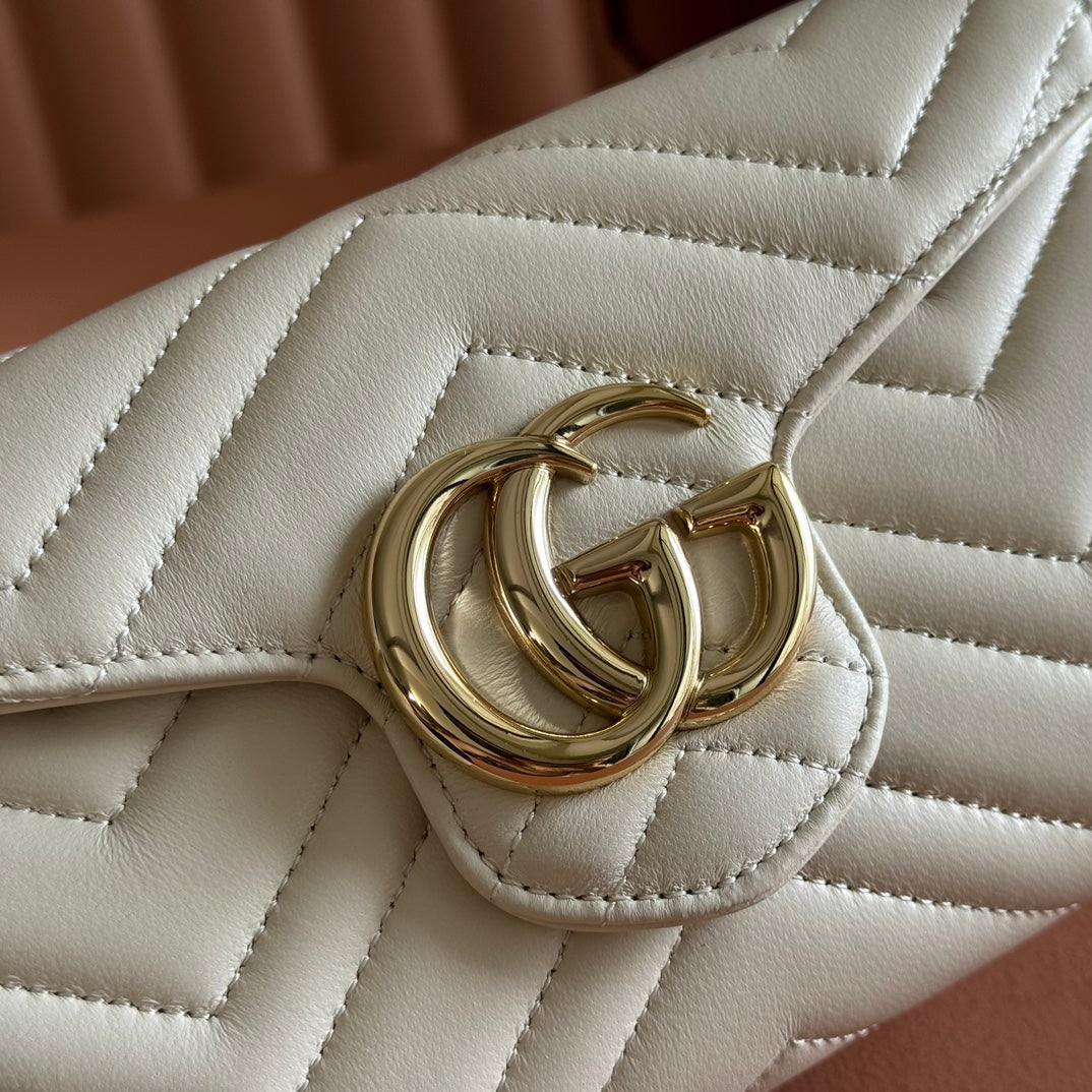 Gucci Marmont Chain Wallet White Cowhide 254967 mysite