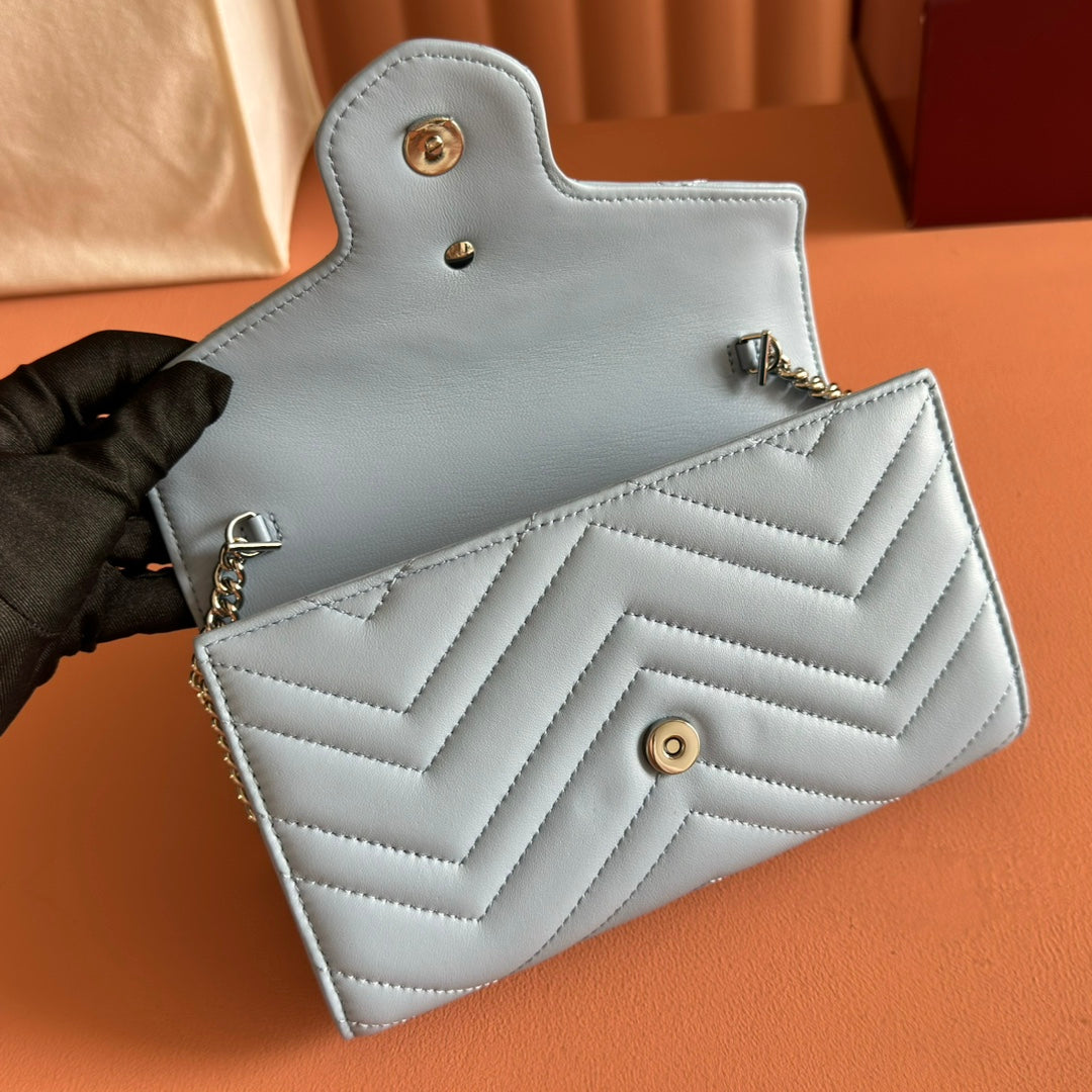 Gucci Marmont Chain Wallet Blue Cowhide 254970 mysite