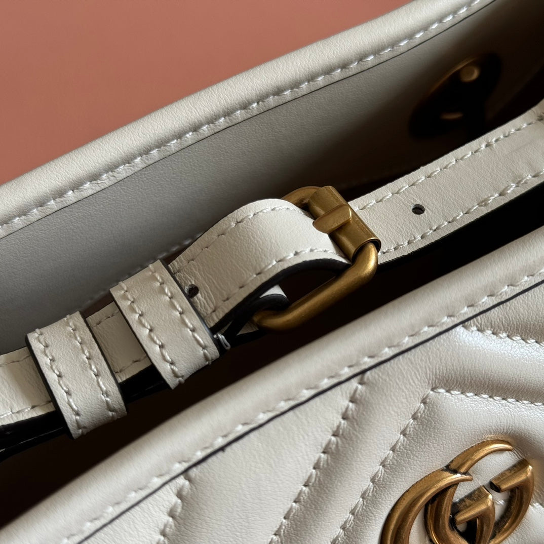 GG Marmont Matelasse Tote Beige Leather 271804 mysite