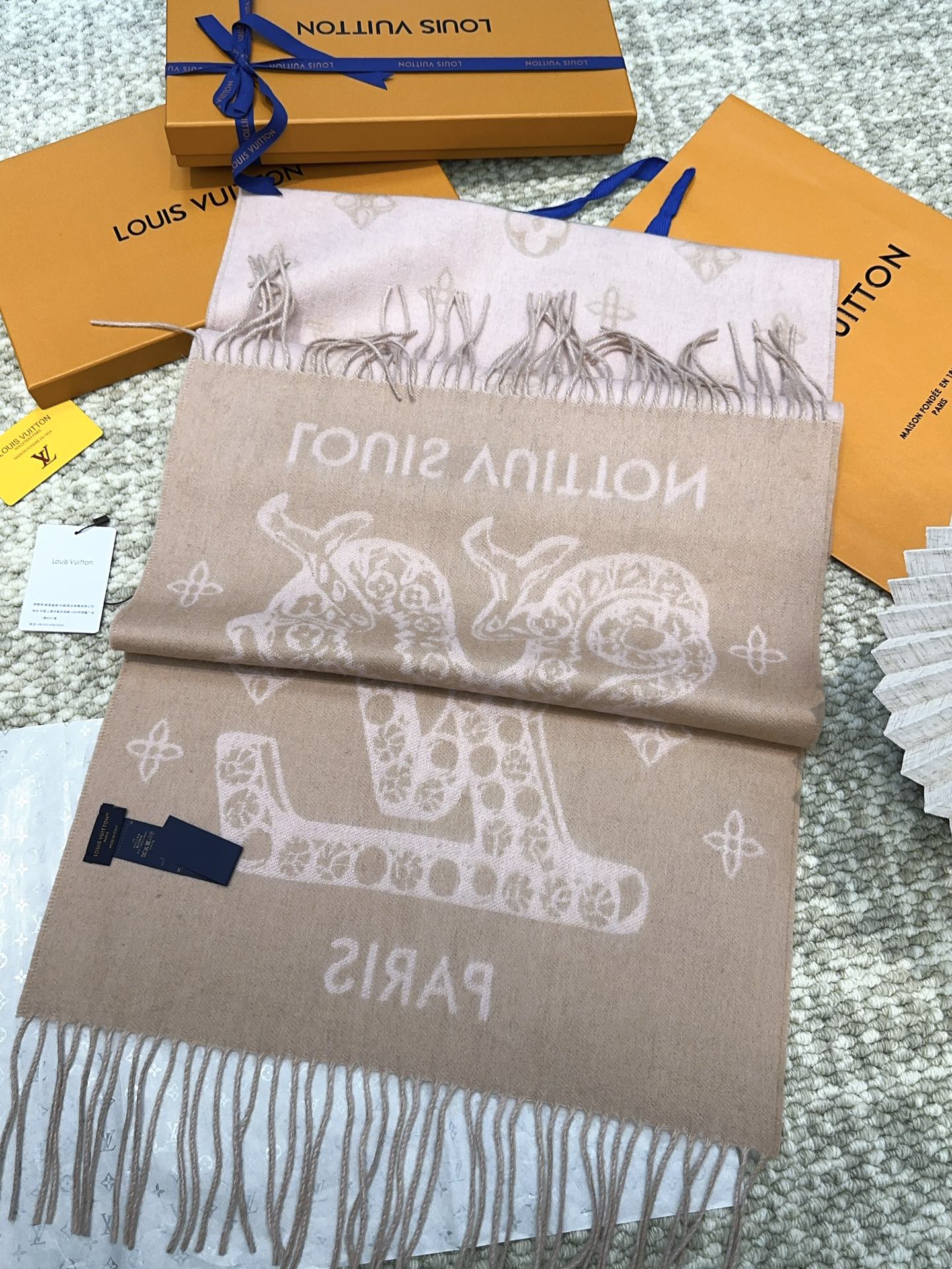 SCARF 170 CM IN LIGHT PINK MONOGRAM CASHMERE 396380 mysite