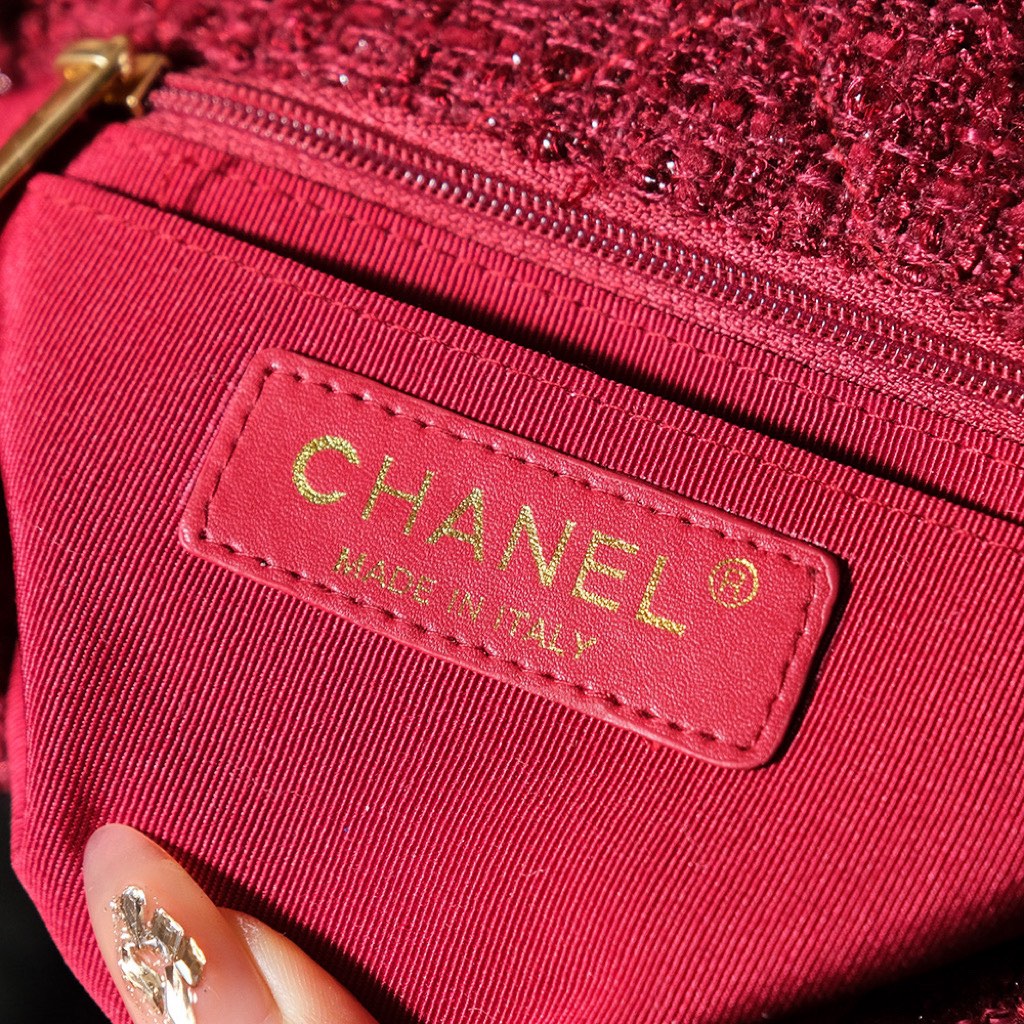 CC 24N Flap Bag 20cm Red Beige Tweed Sherling mysite