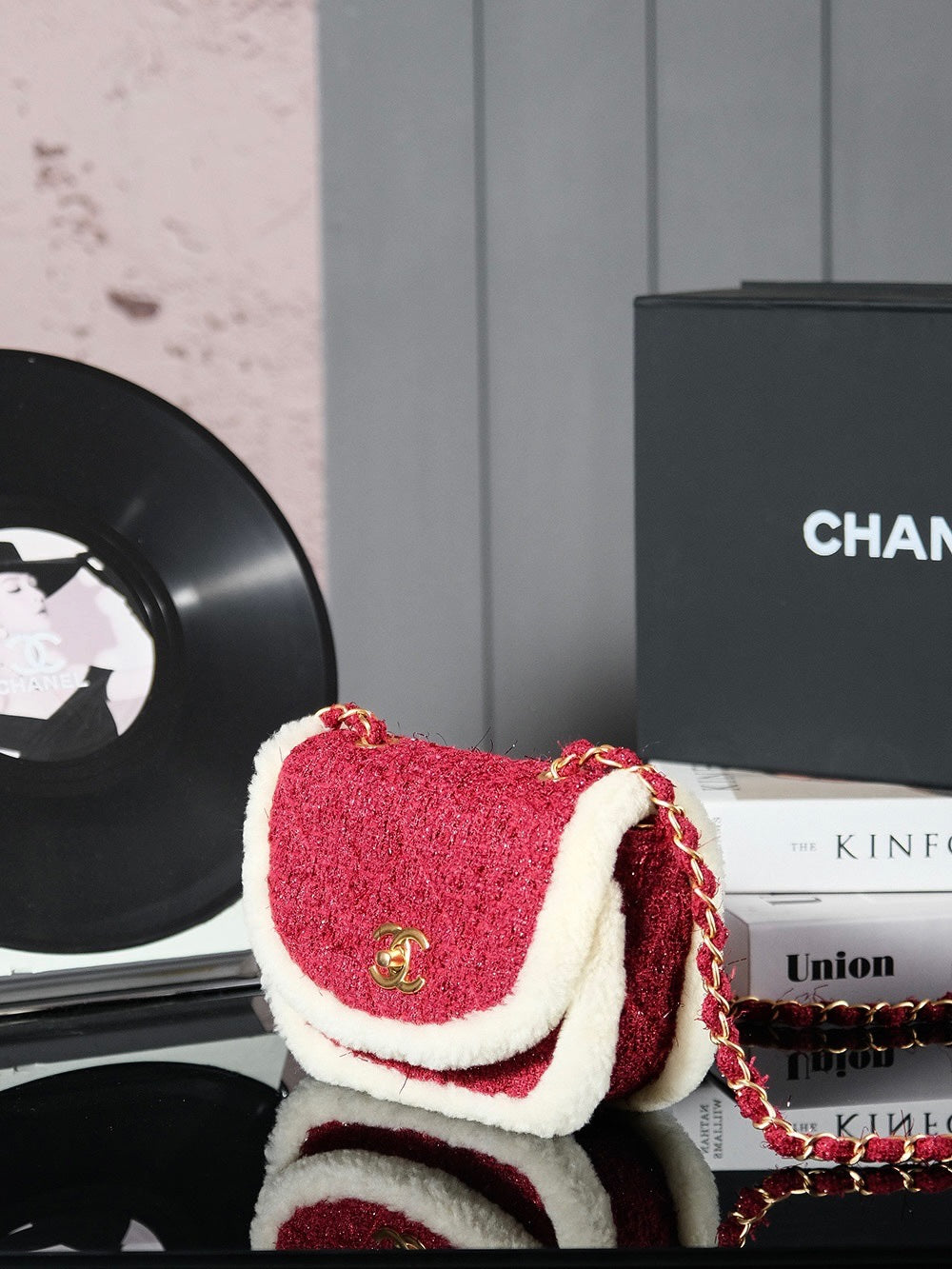 CC 24N Flap Bag 20cm Red Beige Tweed Sherling mysite