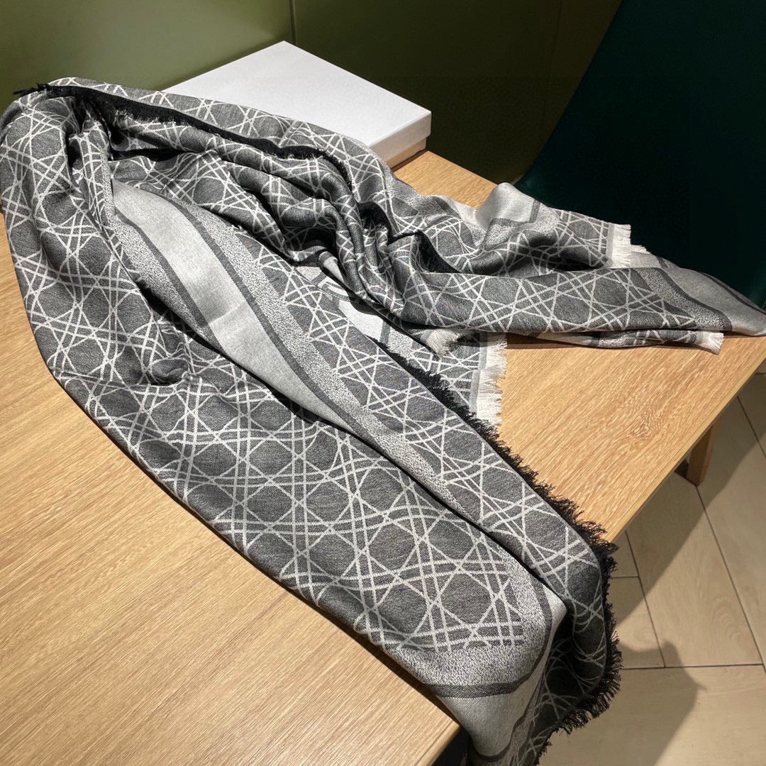 SQUARE SCARF 140 CM IN BLACK MIX WHITE  WOOL AND SILK 415454 mysite