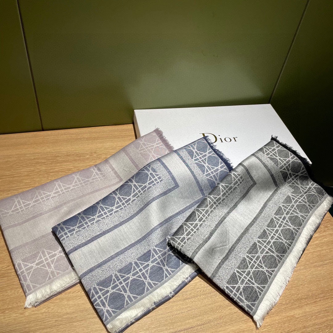 SQUARE SCARF 140 CM IN BLACK MIX WHITE  WOOL AND SILK 415454 mysite