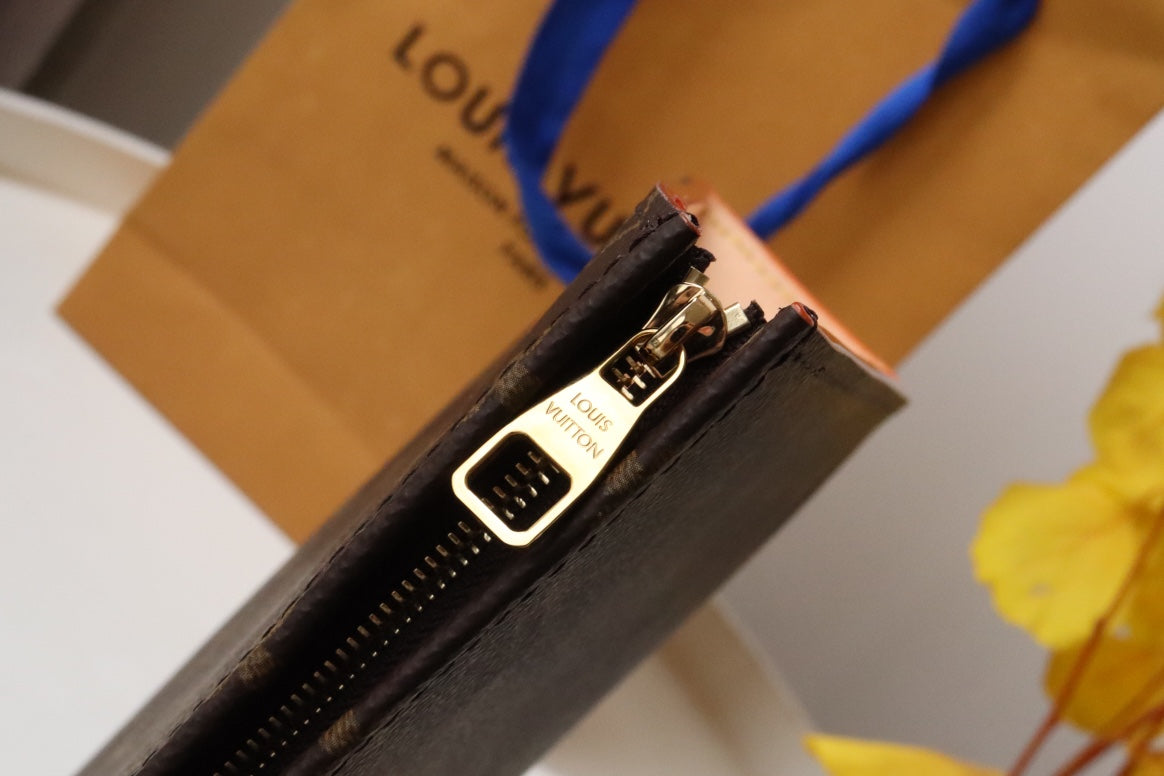 LV M83547 Poche Toilette Brown Monogram Canvas mysite