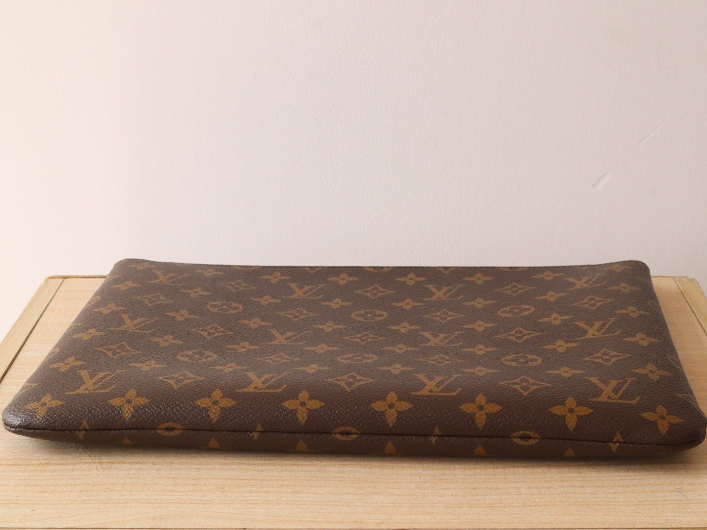 LV Pochette Clés 33cm Brown Monogram Canvas GHW mysite