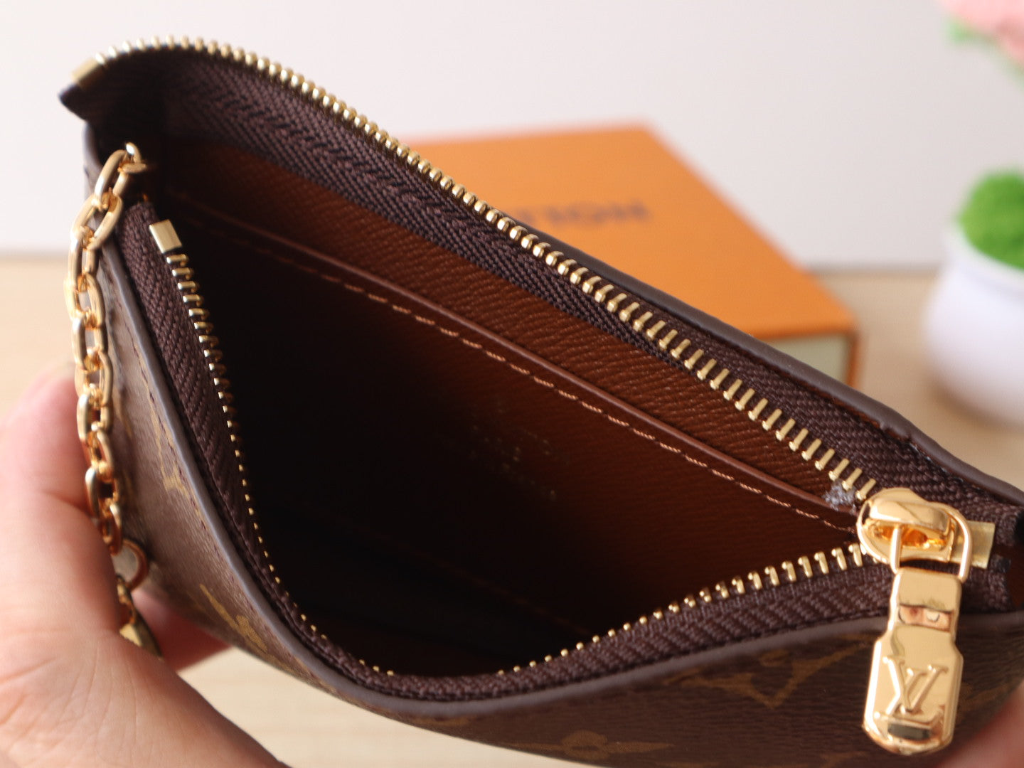 LV Pochette Clés Medium 15cm Brown Monogram Canvas GHW mysite