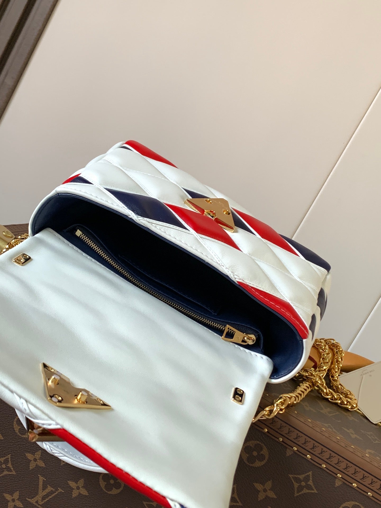 LV GO-14 MM 23cm Black White Red Lambskin GHW mysite