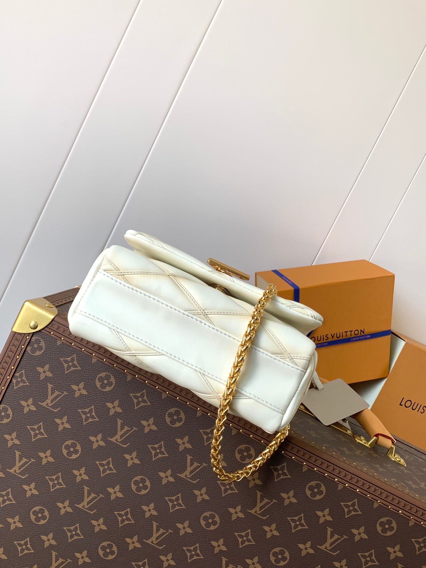 LV GO-14 MM 23cm Vanila Lambskin GHW mysite