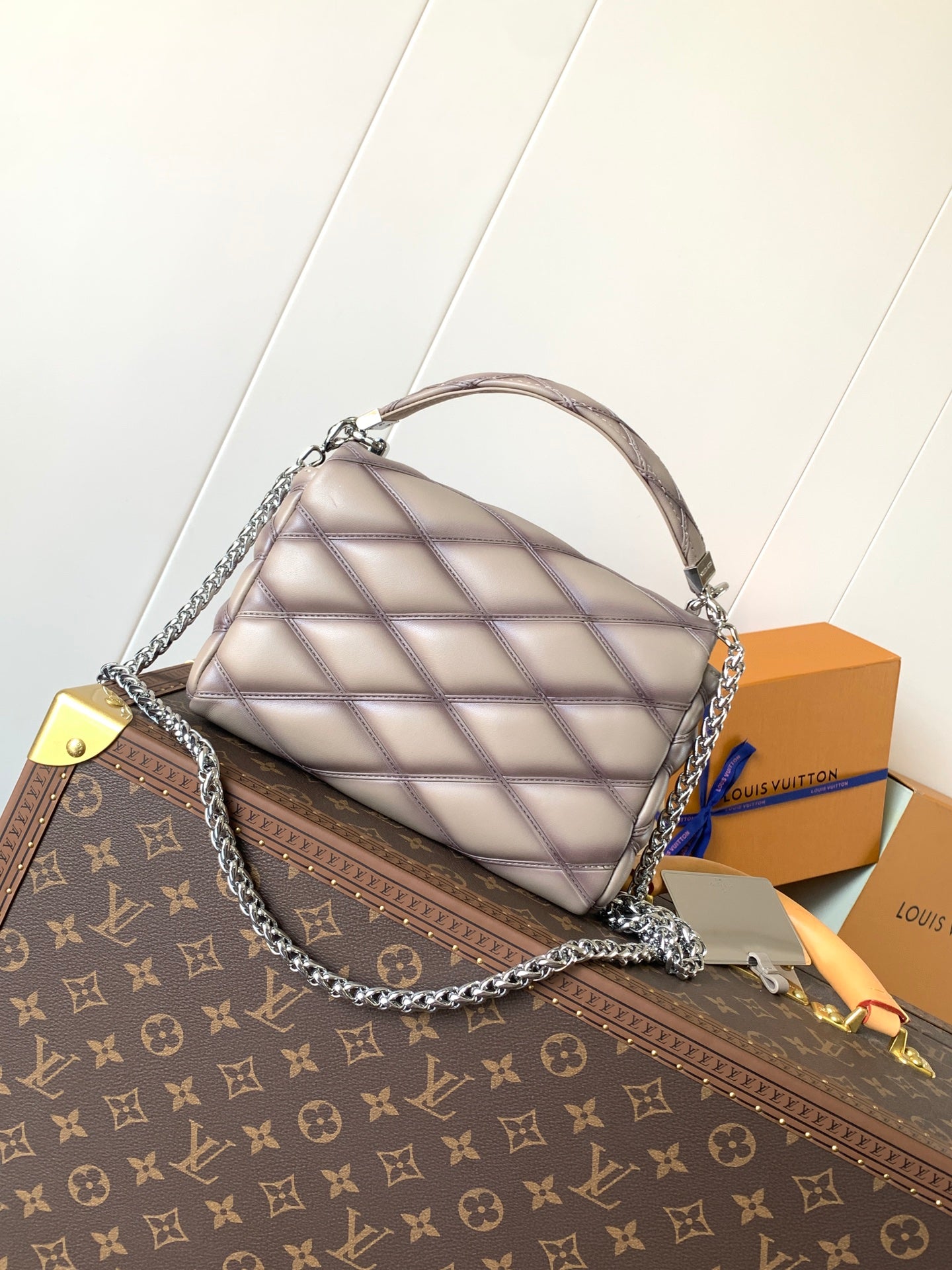 LV GO-14 MM 23cm Taupe Gray Lambskin Metal HW mysite